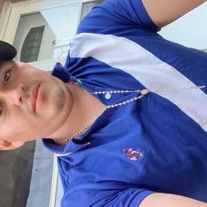 Meet your Posher, Adalberto